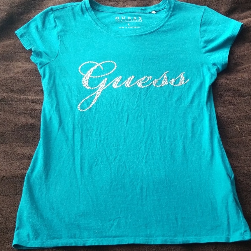 Guess T-shirt